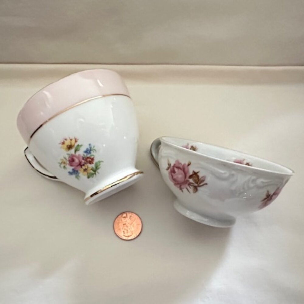 Pair of Vintage Teacups - Picture 9 of 9